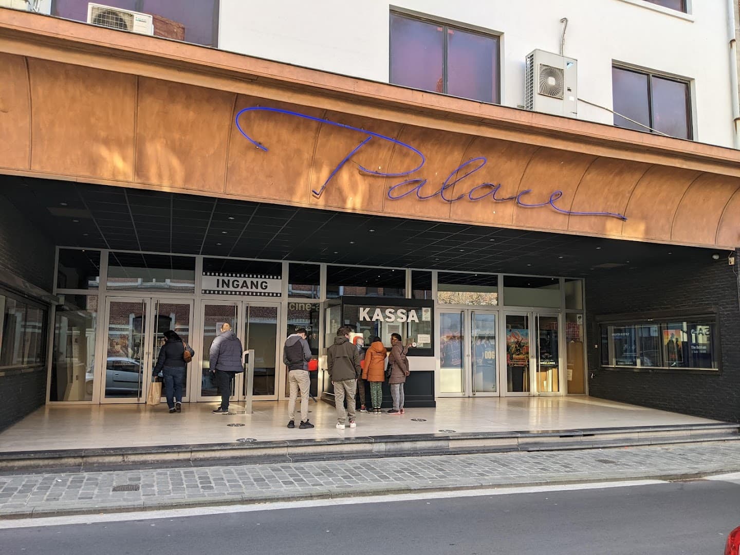 Ciné Palace backdrop