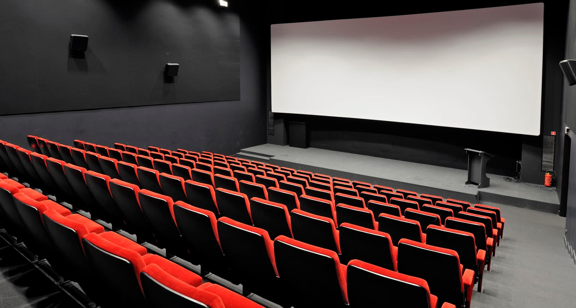Cinema Lumière Antwerp backdrop