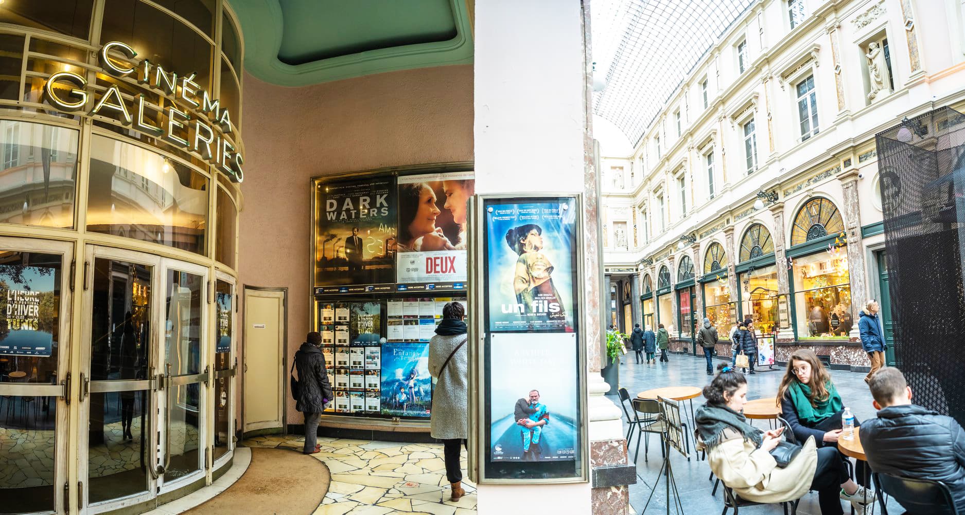 Cinema Galeries backdrop