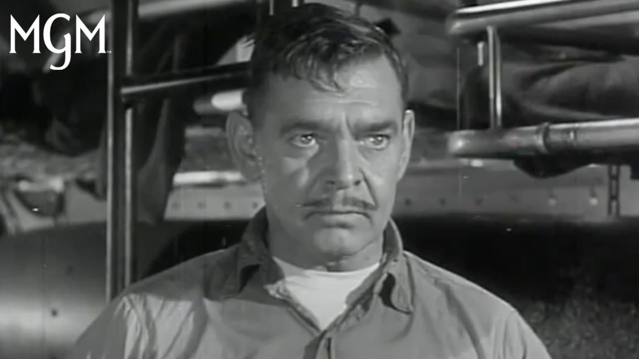 Run Silent, Run Deep trailer thumbnail