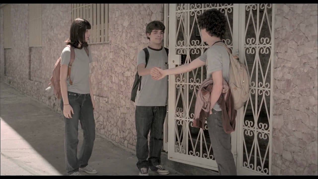 I Don't Want to Go Back Alone trailer thumbnail