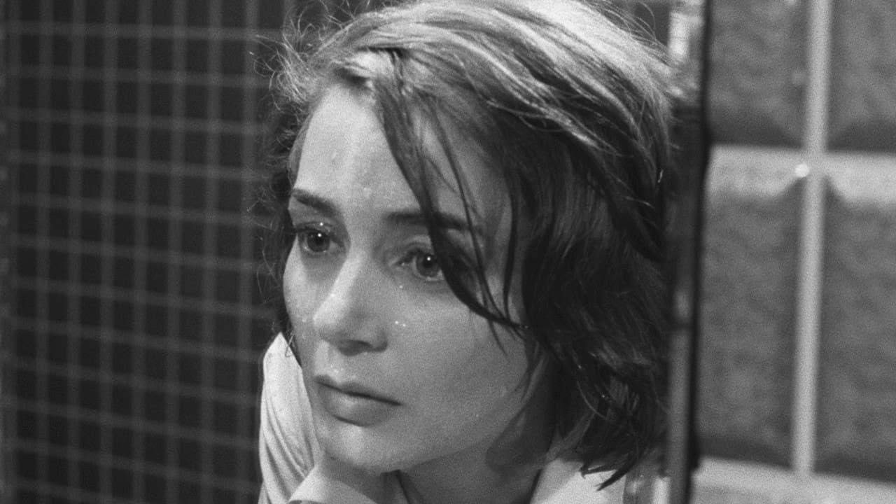 Hiroshima Mon Amour trailer thumbnail