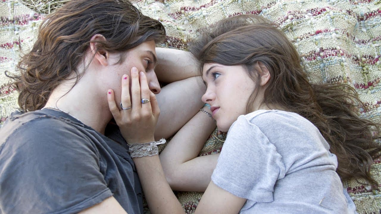 I Believe in Unicorns trailer thumbnail