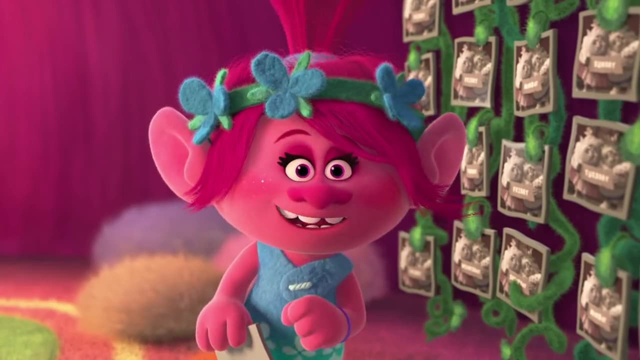Trolls Holiday trailer thumbnail