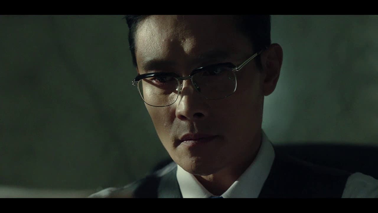 The Man Standing Next trailer thumbnail