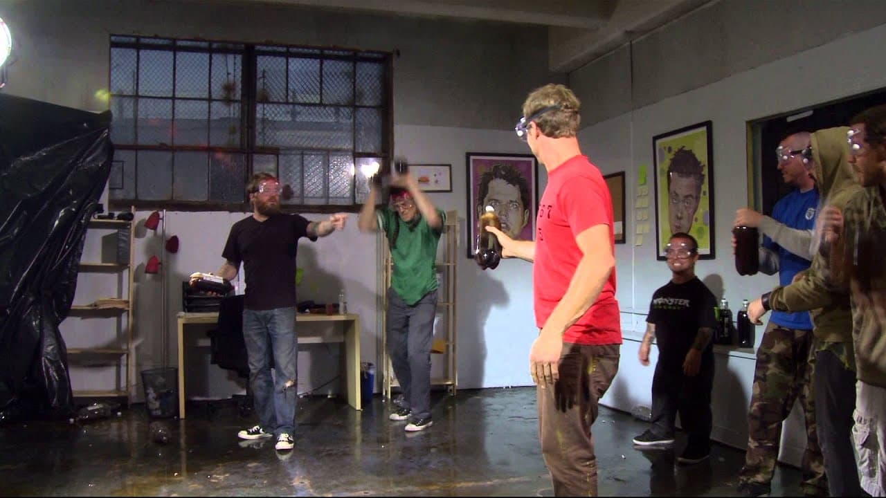 Jackass 3.5 trailer thumbnail