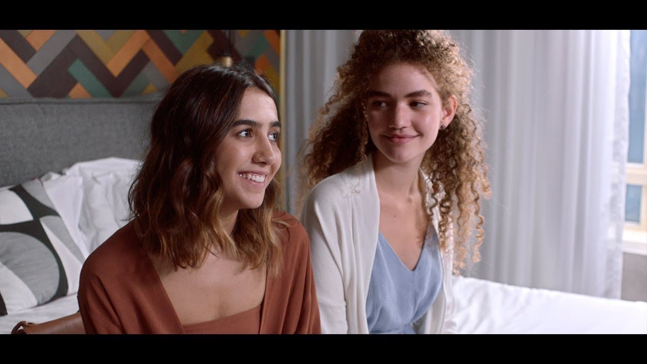 Ana e Vitória trailer thumbnail