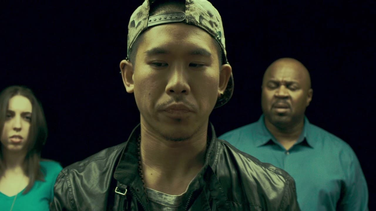 Circle trailer thumbnail