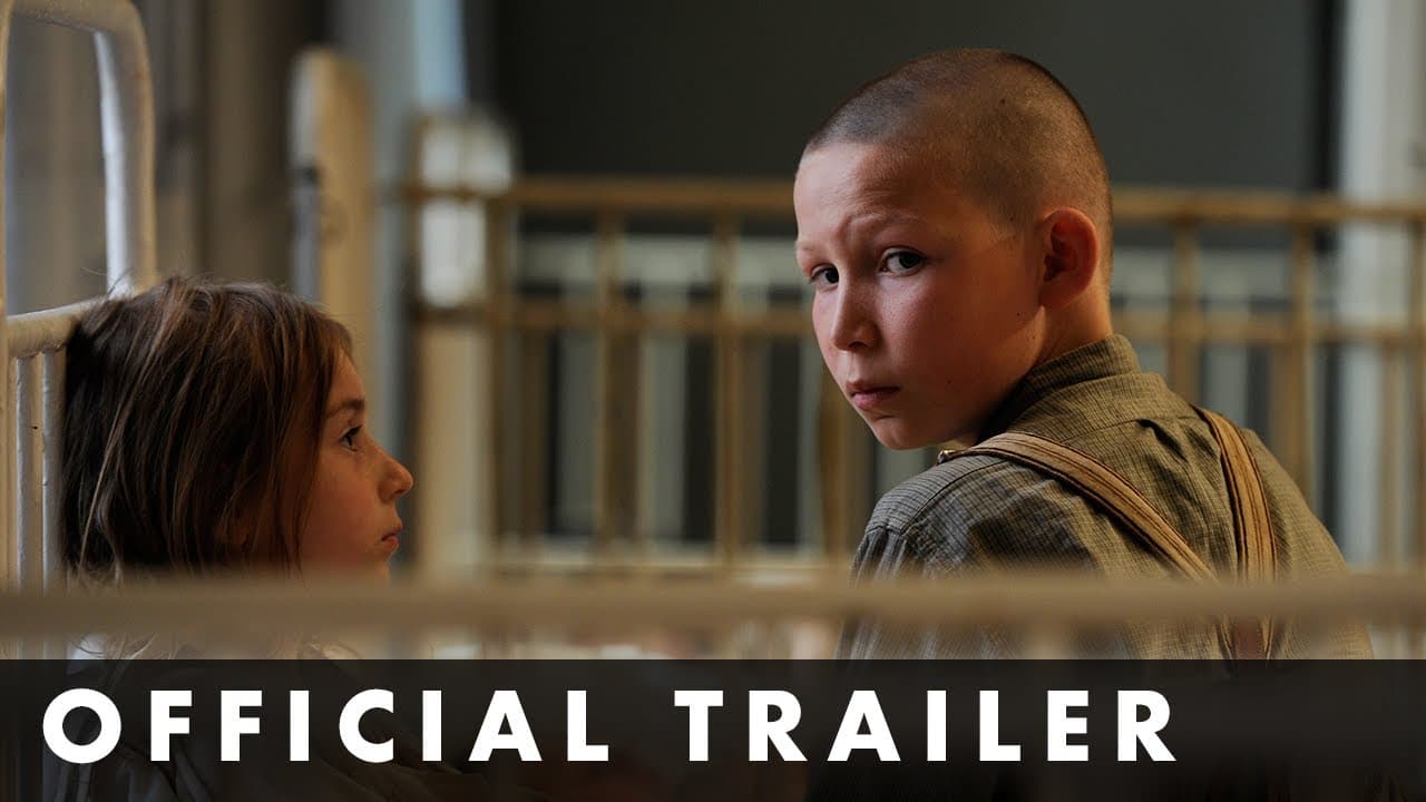 Fog in August trailer thumbnail