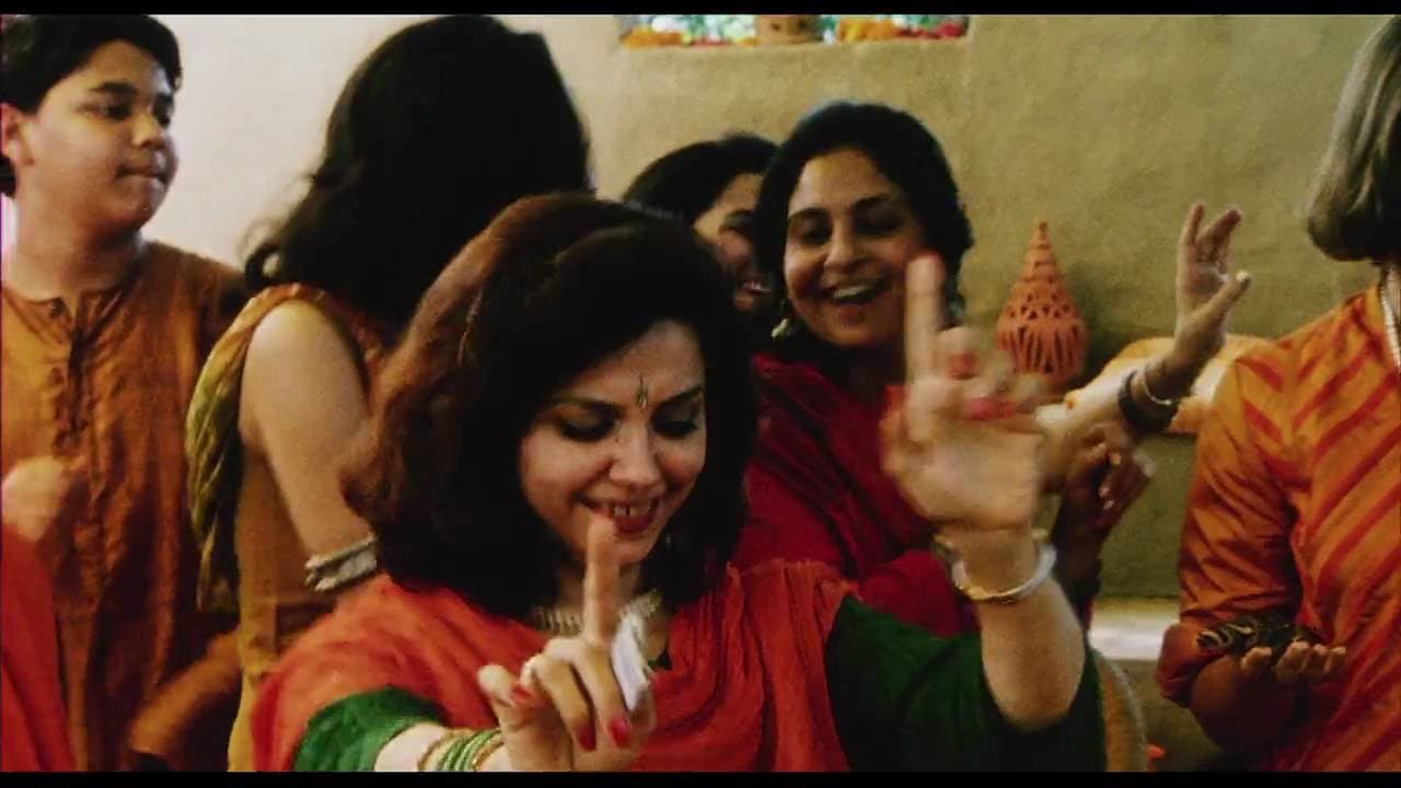 Monsoon Wedding trailer thumbnail